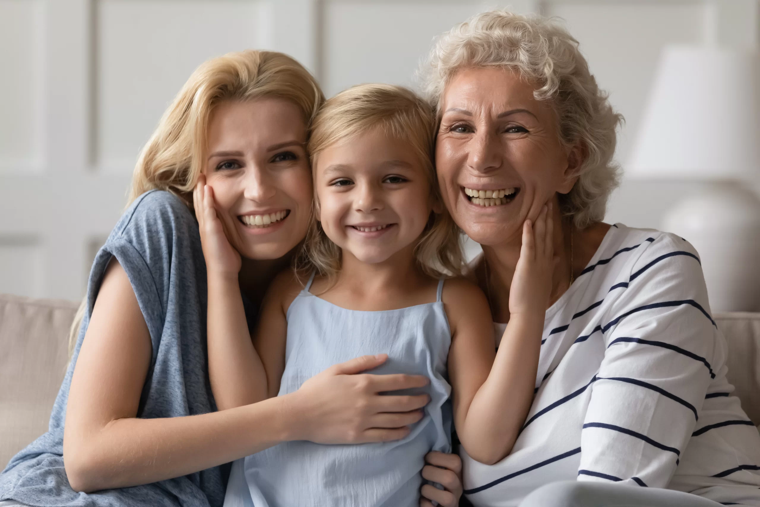 The Ideal Age for Women to Purchase Life Insurance: Timing, Cost, and Opportunity